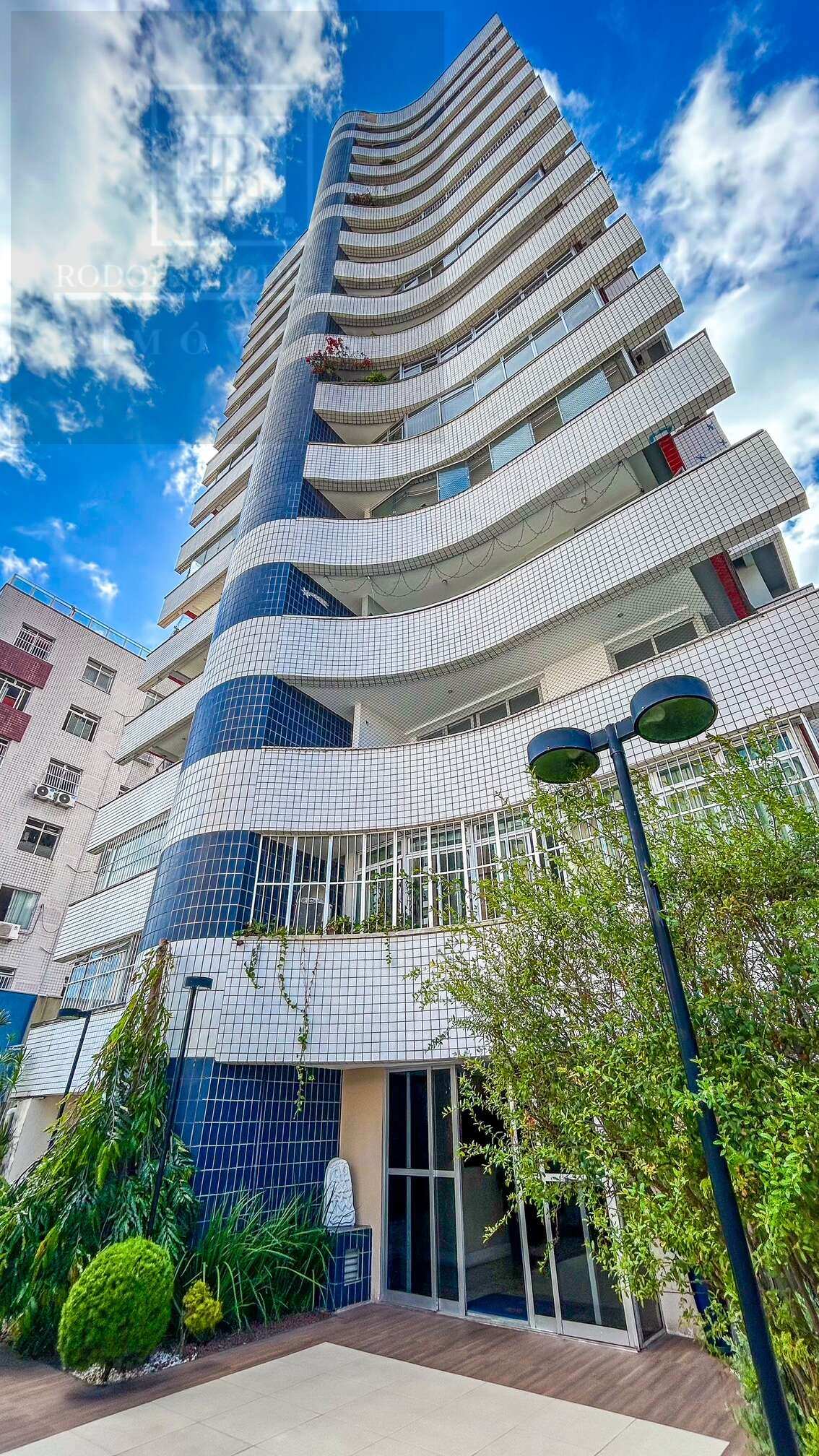 Apartamento à venda na Aldeota | 123m2 | 100% nascente | Perto Praça das Flores - Rodolfo Rodrigues Imóveis