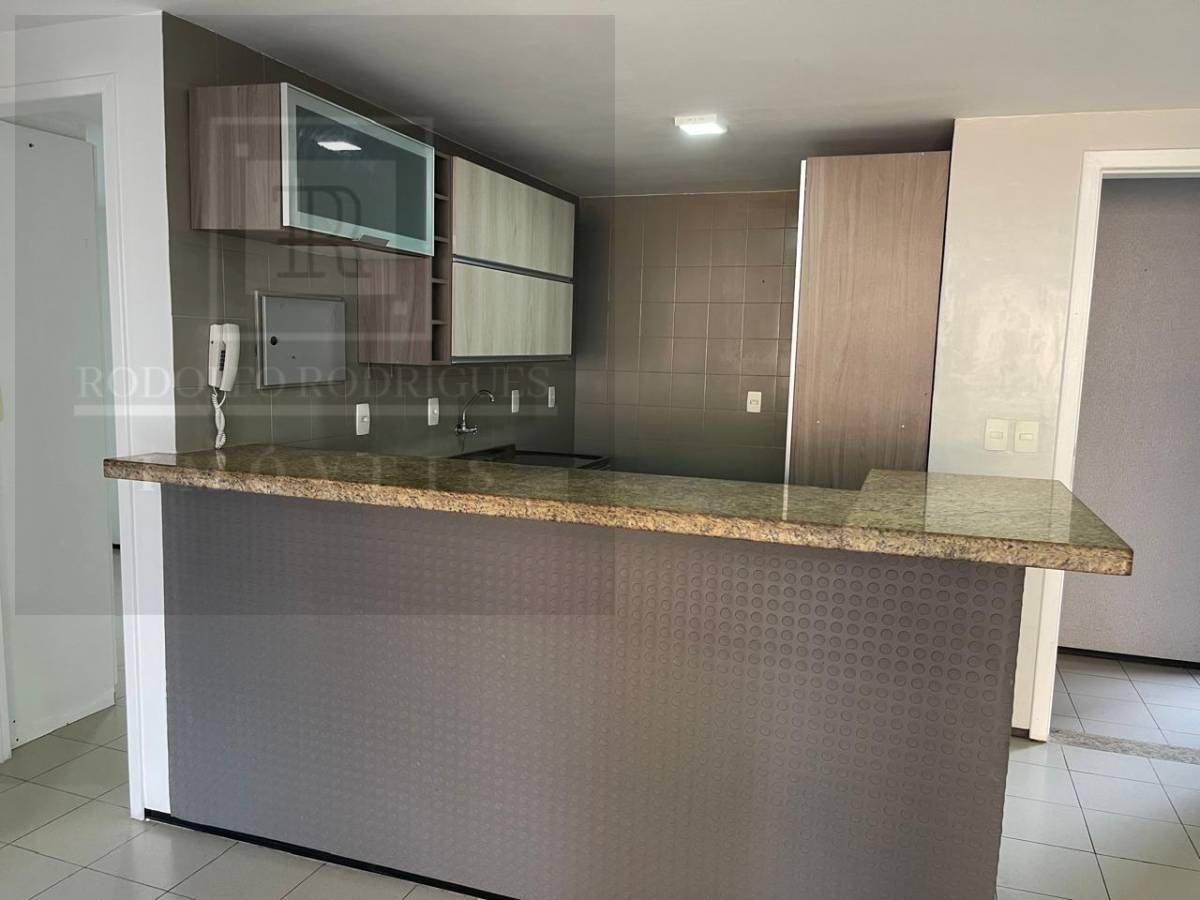 Apartamento à venda com 2 quartos, 65m² - Foto 7