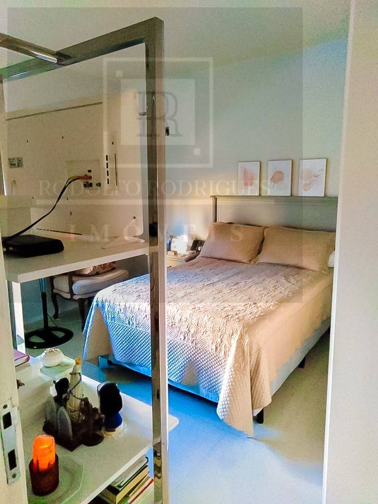 Apartamento à venda com 4 quartos, 197m² - Foto 13